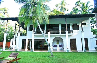 More pictures, gallery, videos and information about Mandalay Lake Villa